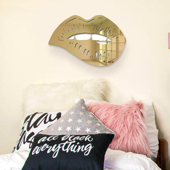 Biting Lips Mirror Art Wall Decor - FYLZGO Signs