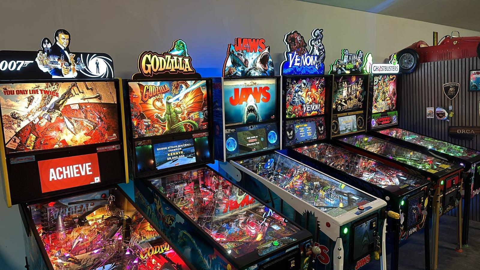 Jaws Pinball Topper, conçu pour le boîtier de lightbox imprimé en 3D Stern Jaws Pinball avec effets RED Halo, LED, dimmable et alimenté par USB