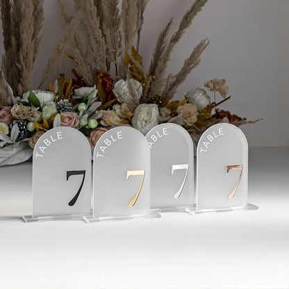 Numéros de Table en arc en acrylique givré, signe en acrylique givré, numéros de Table en arc, décor de Table de mariage, signalisation de mariage pour décor de mariage