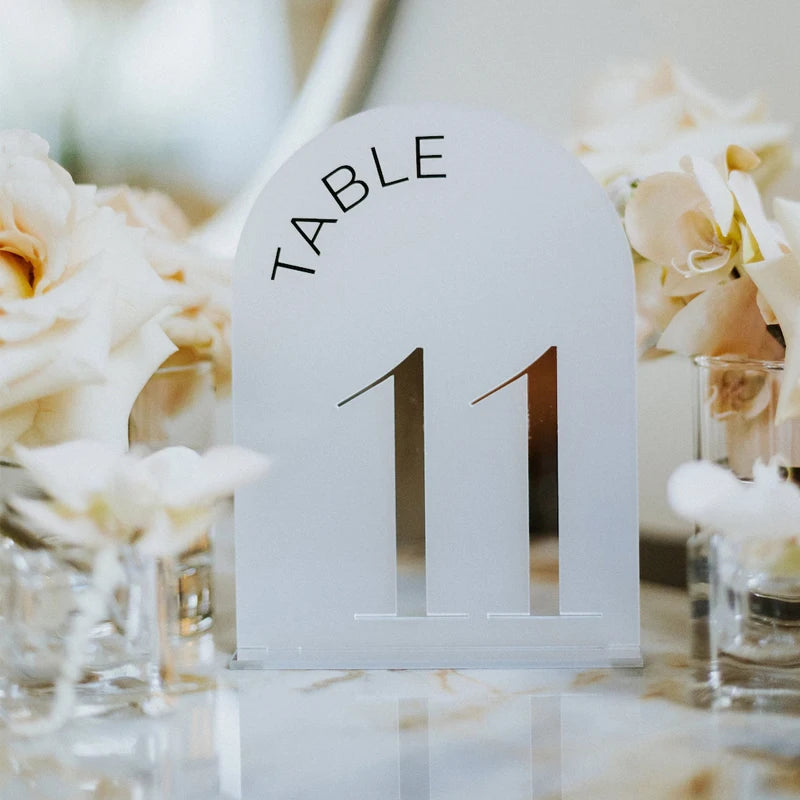 Numéros de Table en arc en acrylique avec supports, panneaux de Table miroir argentés 3D, panneaux de Table de mariage en acrylique givré, décor de réception de mariage