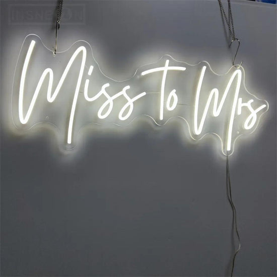 Neon LED Sign Mr & Mrs Custom Wedding Party Wall Neon Sign Light Room Bedroom Decor Hanging Neon Lamp Decoration Gifts Neon Lamp