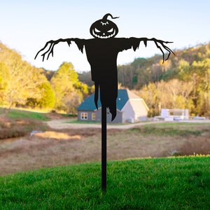 Scarecrow Yard Stake | Halloween Decor | Spooky Yard Art | Outdoor Halloween Decor | Scarecrow Decor | Fall Scarecrow