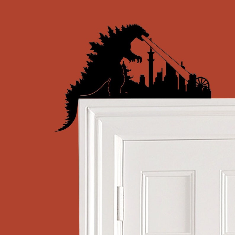 Godzilla Cadre de porte Topper Métal | Topper de porte de dragon de Tokyo | Art mural en métal | Porte Monster Lizard suspendue | Décoration murale Godzilla